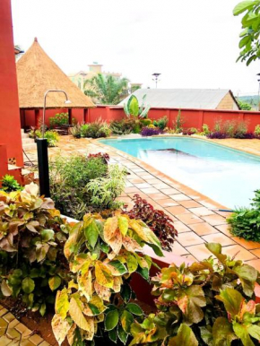 Appartement de 3 chambres avec piscine partagee jardin clos et wifi a Porto Novo